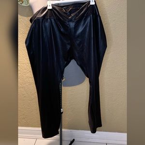 Plus Size Liquid/Leather Style Leggings